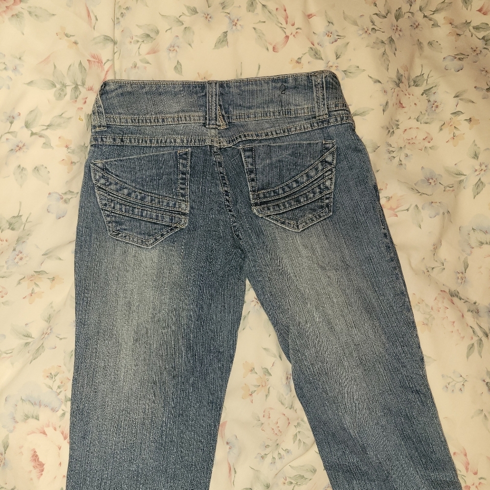 Jeans - Picture 2 of 4